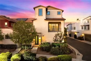 Photo #2: CV25274965 Listing