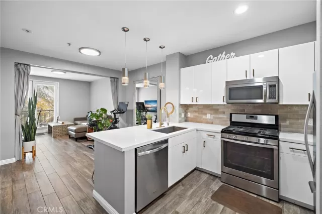 MLS: CV25279930 Condo For Sale