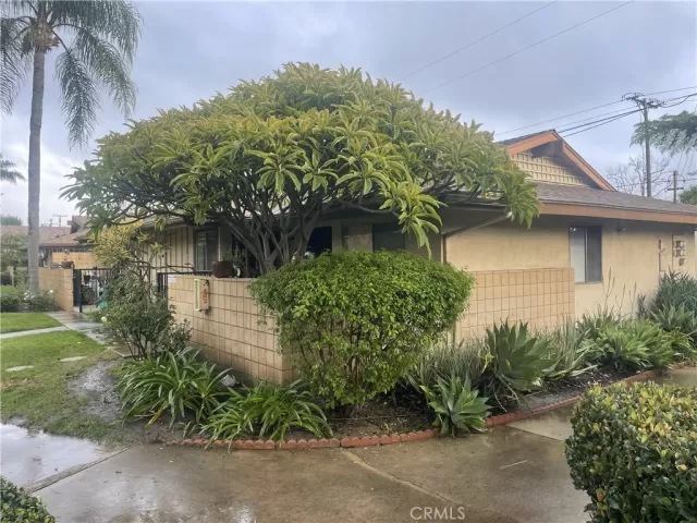 MLS: CV26000623 Condo For Sale