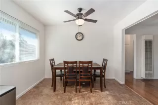 Photo #5: CV26010042 Listing 