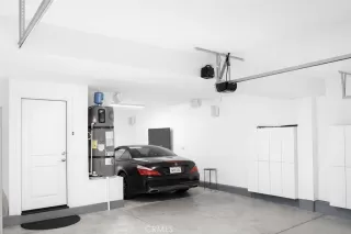 Photo #5: CV26011925 Listing