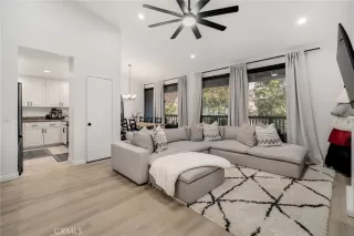 Photo #1: CV26014419 Listing 