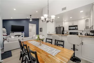 Photo #5: CV26014419 Listing 