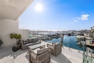 Browse active condo listings in CHRISTIANA BAY