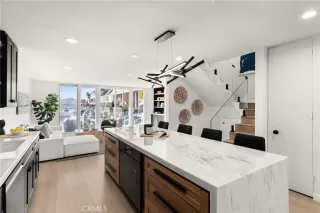 Photo #3: CV26022096 Listing 