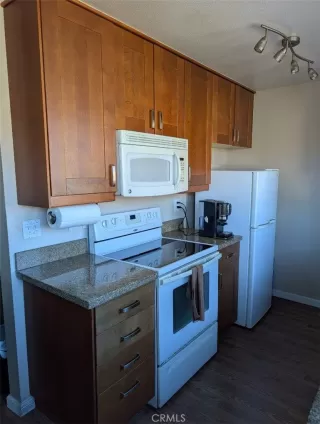 Photo #3: CV26032256 Listing 