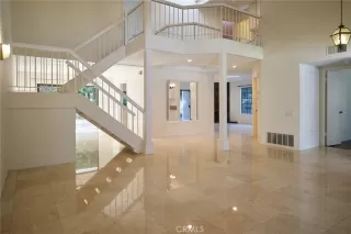 Photo #2: CV26039379 Listing 