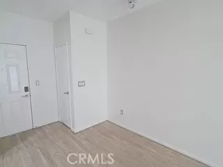 Photo #4: CV26039383 Listing 