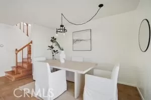 Photo #5: CV26045744 Listing