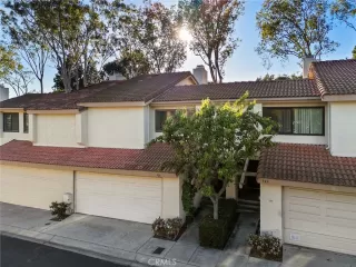 Photo #2: CV26046666 Listing