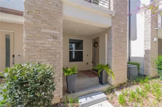 Photo #1: CV26050052 Listing 