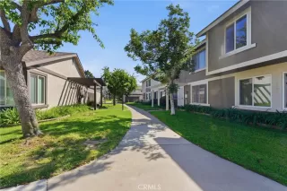 Photo #1: CV26056351 Listing 