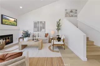 Photo #3: CV26058562 Listing 