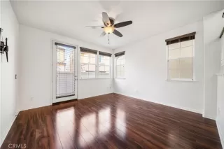 Photo #5: CV26062733 Listing