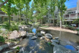 Photo #6: CV26078946 Listing