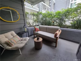 Photo #4: CV26086635 Listing 