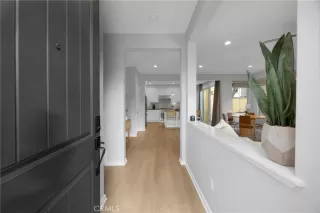 Photo #3: CV26087785 Listing 