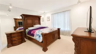 Photo #6: CV26103276 Listing 