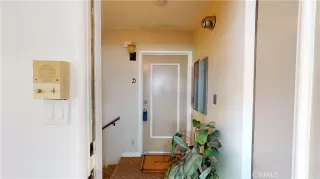 Photo #3: CV26111423 Listing 