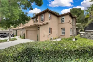 Photo #2: CV26117238 Listing