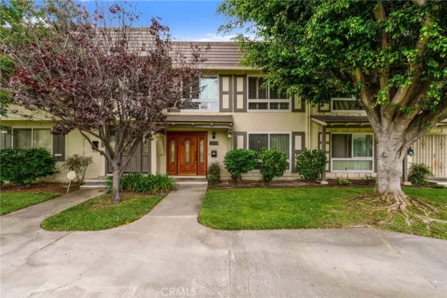 MLS: CV26143324 Condo For Sale