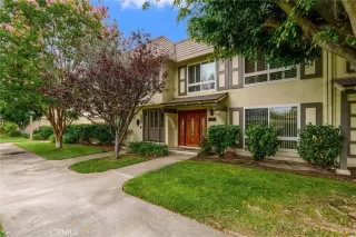 Photo #1: CV26143324 Listing