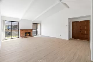 Photo #3: DW22164021 Listing 