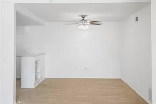 Photo #5: DW22164021 Listing 