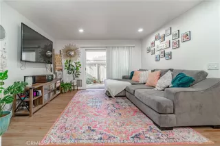 Photo #5: DW23004889 Listing