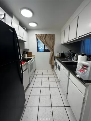 Photo #3: DW23025815 Listing 