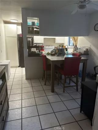 Photo #5: DW23025815 Listing 