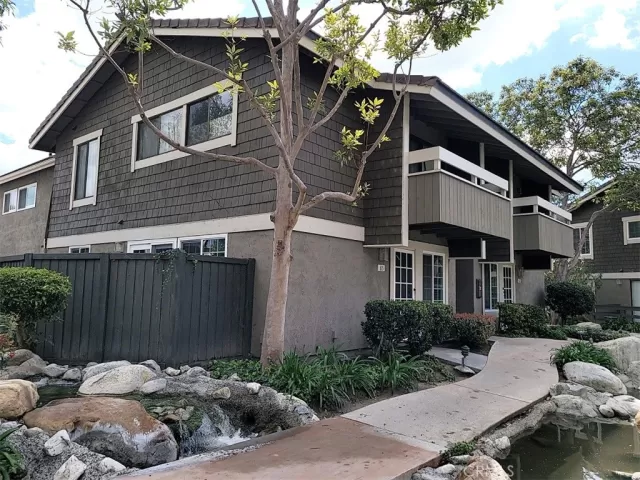 MLS: DW23034557 Condo For Sale