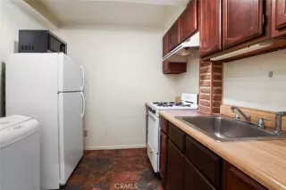 Photo #5: DW23072568 Listing 