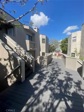 Photo #5: DW23075136 Listing 