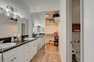 Photo #5: DW23076924 Listing