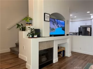 Photo #1: DW23078425 Listing 