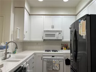 Photo #5: DW23078425 Listing 