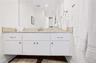 Photo #6: DW23085533 Listing 