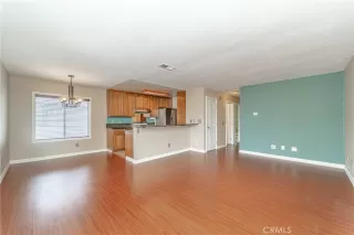 Photo #4: DW23087961 Listing 