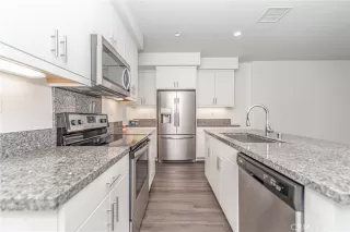 Photo #3: DW23102355 Listing 