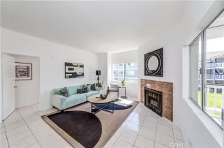 Photo #5: DW23110887 Listing