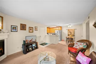 Photo #4: DW23170215 Listing 