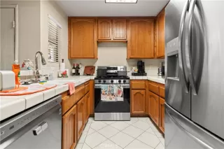 Photo #5: DW23170215 Listing 