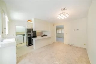 Photo #6: DW23182264 Listing 