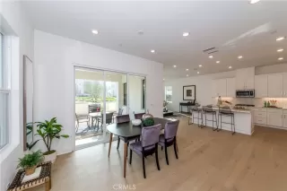 Photo #3: DW24001562 Listing 