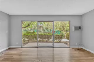 Photo #3: DW24052227 Listing 