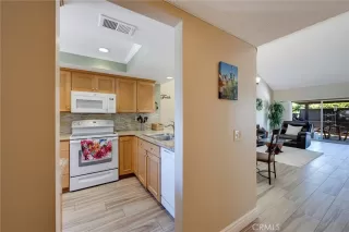 Photo #4: DW24123181 Listing 