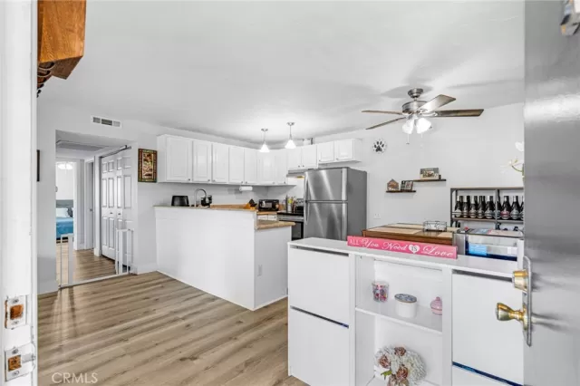 MLS: DW24126455 Condo For Sale