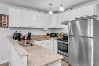 Photo #6: DW24126455 Listing