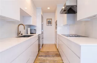 Photo #4: DW24137522 Listing 